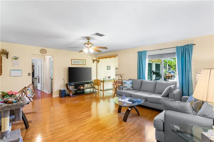 2989 Ribbon Ct, Fort Myers Fl 33905