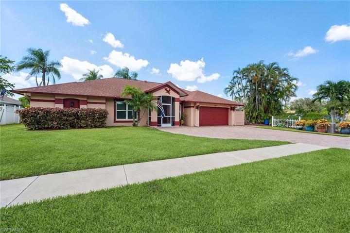 Fantastic Hidden Harbour Dr property!