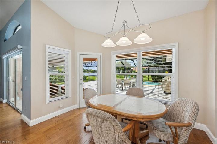 Wonderful large eat in kitchen space with LAKE VIEWS!