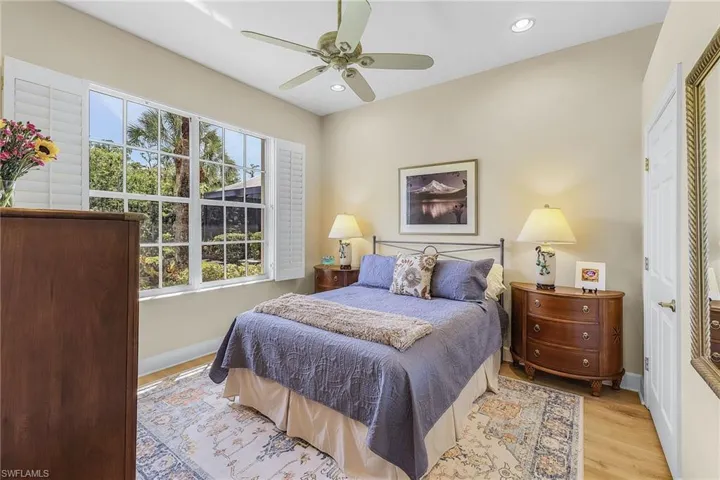 Guest bedroom