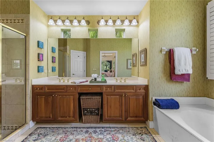 Dual sinks, soaking tub and walk-in shower