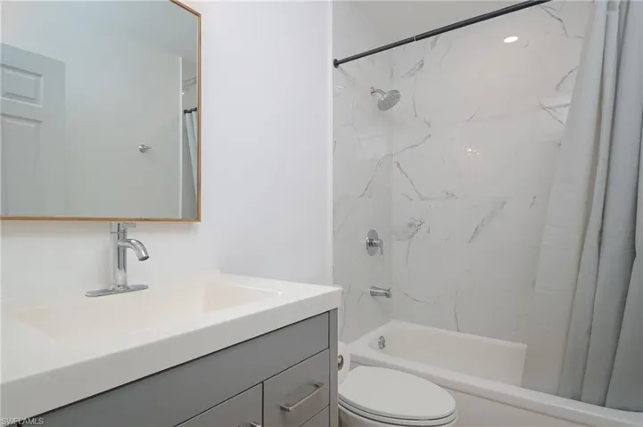 1420 Jewel Box Ave, Naples, Florida 34102