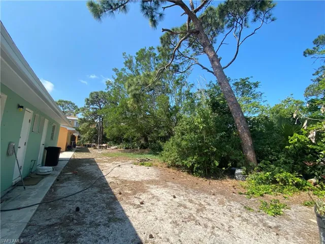 27671  Okeana  ST, Bonita Springs, FL 34134
