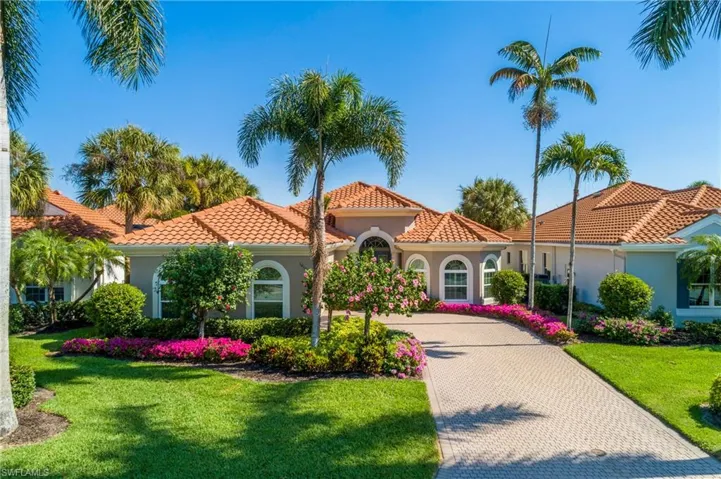 Bardmoor model, 2,700 sq. ft. living area (airconditioned and heated), 3 bedrooms, den, 2.5 bathrooms, natural gas heated pool and spa, newly renovated kitchen, new roof 2019. Located adjacent to Shadow Wood Country Club and all its amenities.