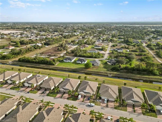 459  Paddock  ST, Lehigh Acres, FL 33974