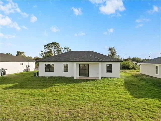 459  Paddock  ST, Lehigh Acres, FL 33974