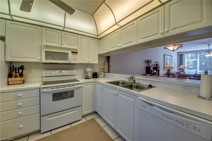 14801  Park Lake  DR, Fort Myers, FL 33919