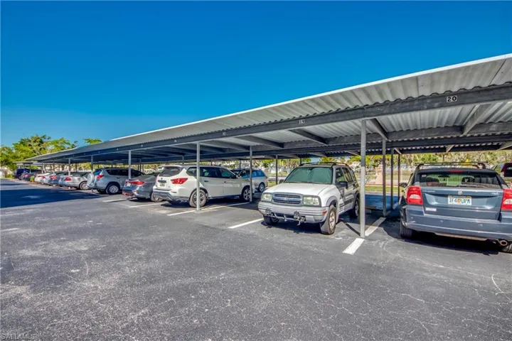 14801  Park Lake  DR, Fort Myers, FL 33919