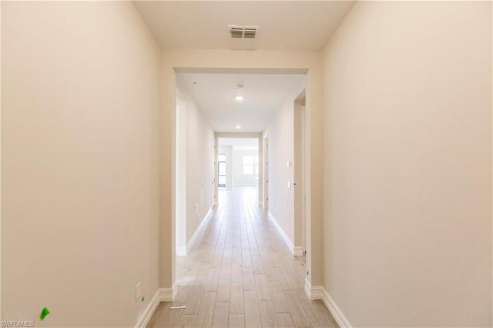 3817  Crosswater  DR, NORTH FORT MYERS, FL 33917