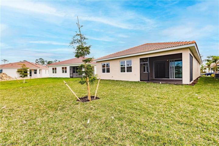 3817  Crosswater  DR, NORTH FORT MYERS, FL 33917