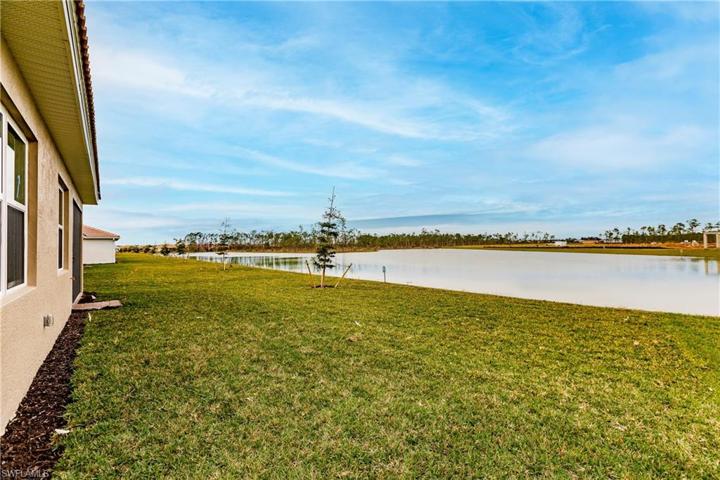 3817  Crosswater  DR, NORTH FORT MYERS, FL 33917