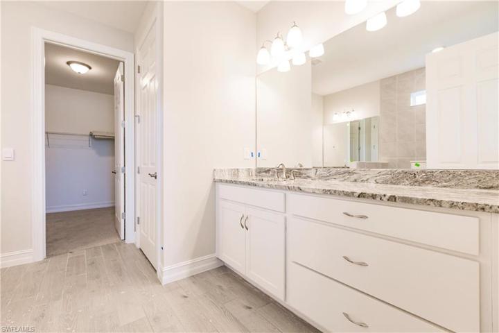 3817  Crosswater  DR, NORTH FORT MYERS, FL 33917