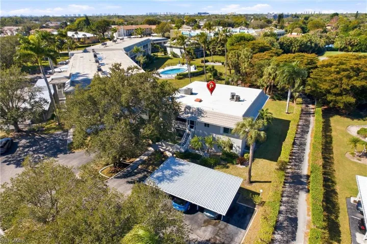 215  Cypress E WAY, Naples, FL 34110