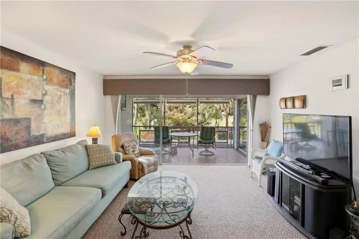 215  Cypress E WAY, Naples, FL 34110