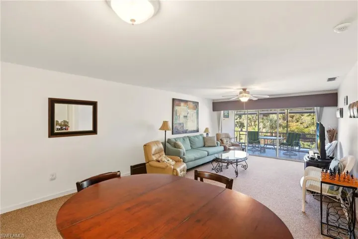 215  Cypress E WAY, Naples, FL 34110