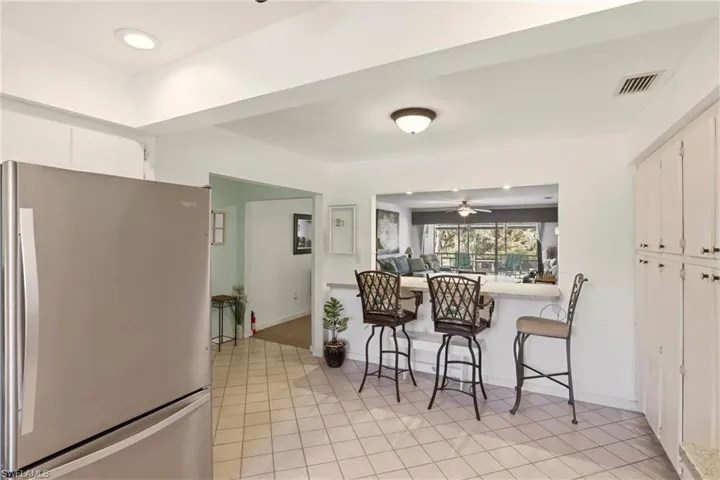 215  Cypress E WAY, Naples, FL 34110