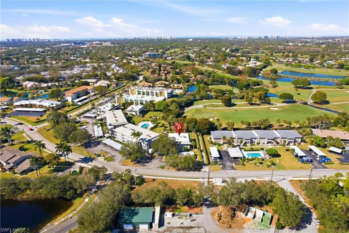 215  Cypress E WAY, Naples, FL 34110