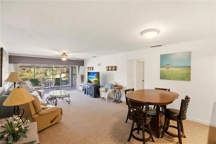 215  Cypress E WAY, Naples, FL 34110