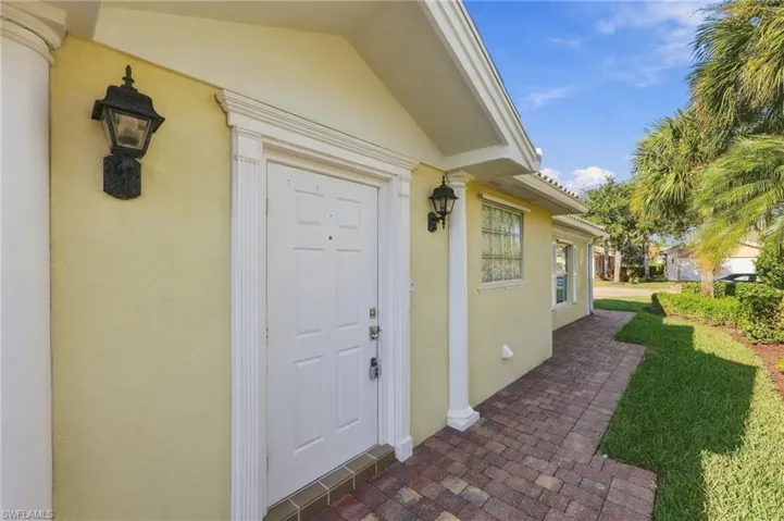 7128 Marconi Ct, Naples, Florida 34114