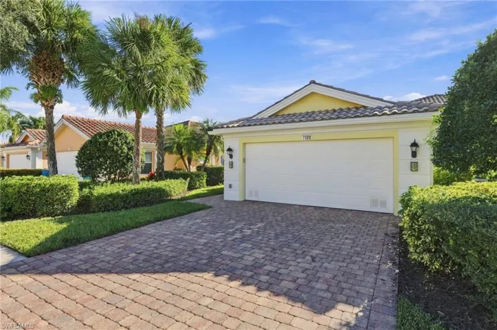 7128 Marconi Ct, Naples, Florida 34114