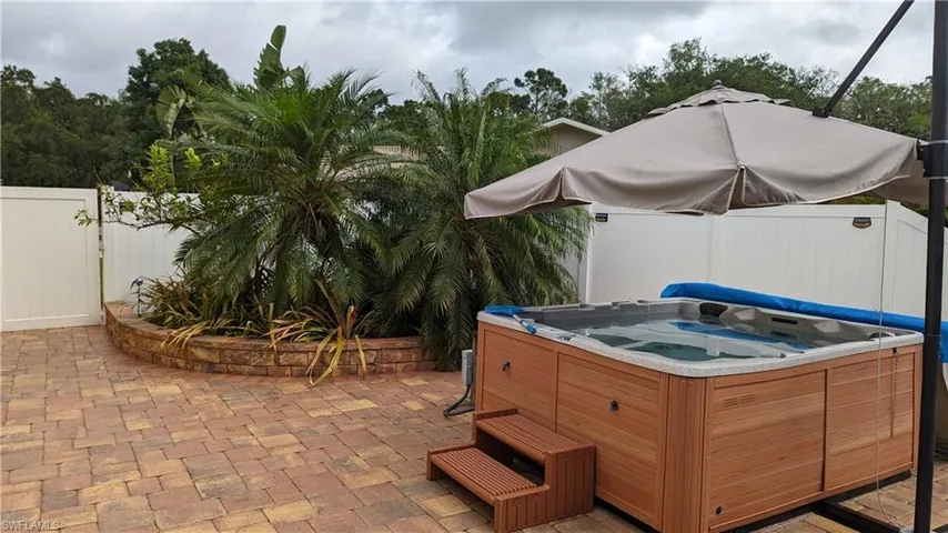 15476  Spring Line  LN, Fort Myers, FL 33905