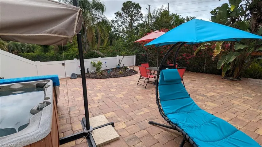 15476  Spring Line  LN, Fort Myers, FL 33905