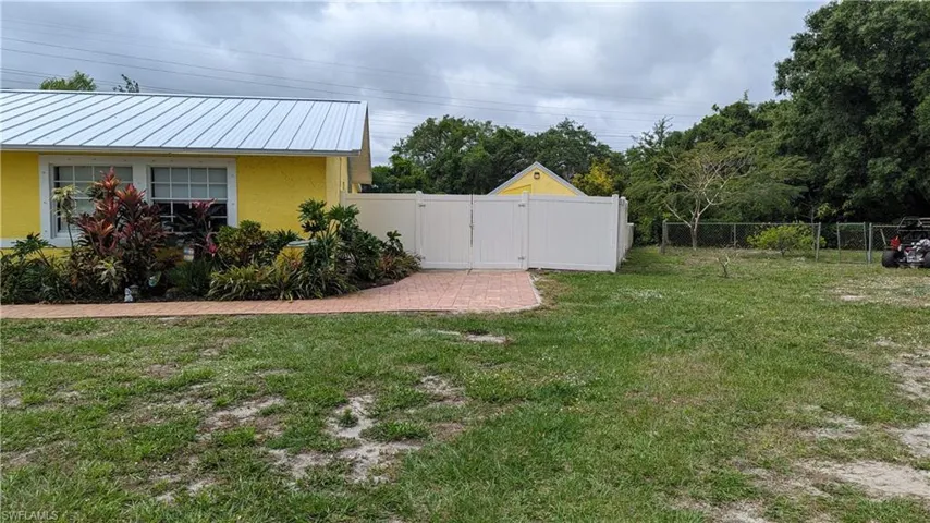 15476  Spring Line  LN, Fort Myers, FL 33905