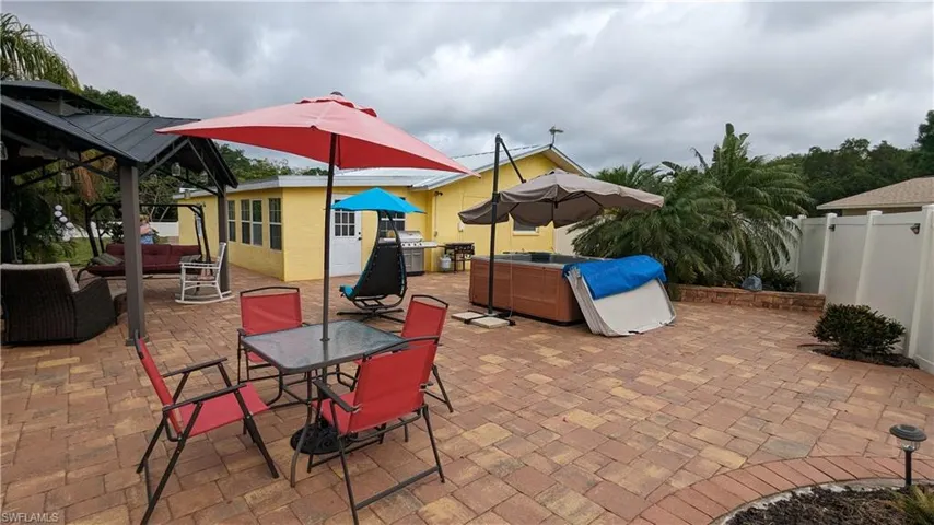 15476  Spring Line  LN, Fort Myers, FL 33905