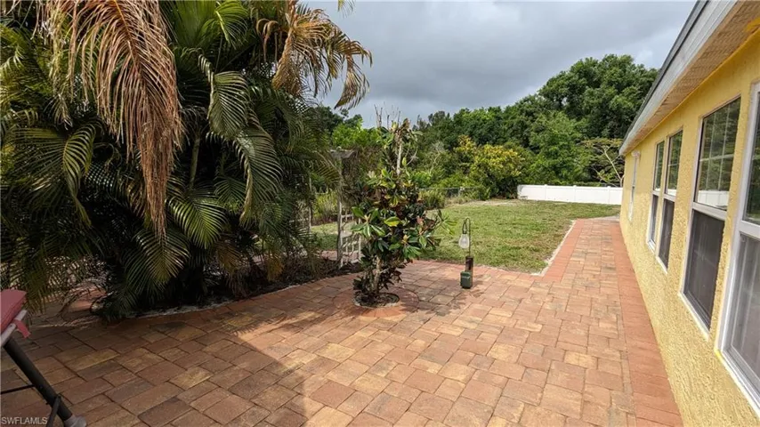 15476  Spring Line  LN, Fort Myers, FL 33905