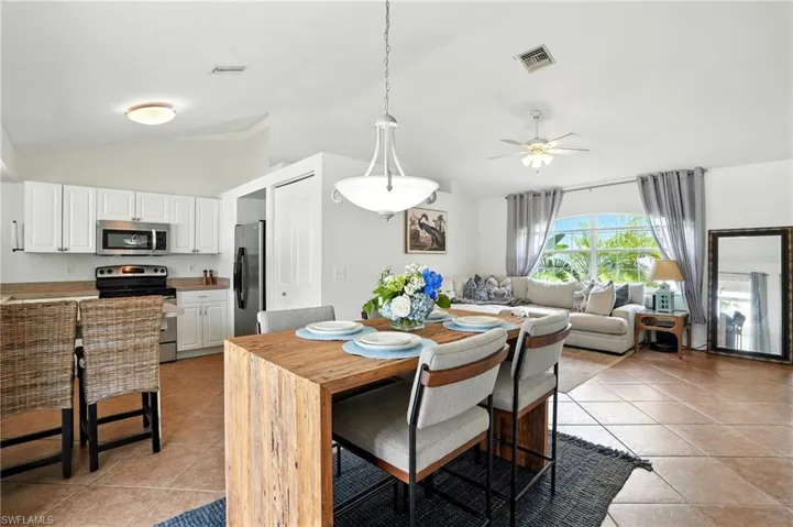 1125 Sw 44th Ter, Cape Coral, Florida 33914