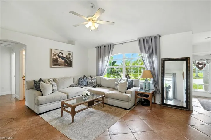 1125 Sw 44th Ter, Cape Coral, Florida 33914