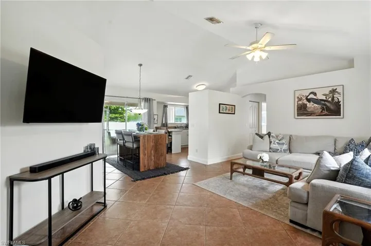 1125 Sw 44th Ter, Cape Coral, Florida 33914