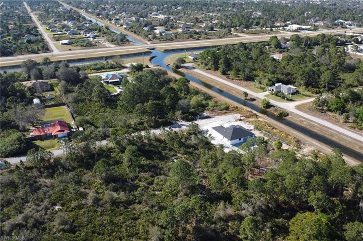 1516  Pine  AVE, LEHIGH ACRES, FL 33972