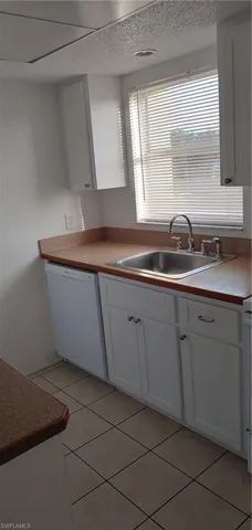 723 Se 10th St, Cape Coral, Florida 33990
