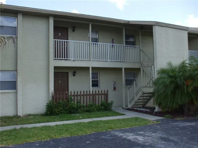 723 Se 10th St, Cape Coral, Florida 33990