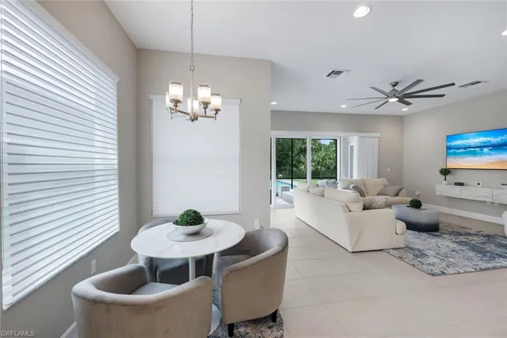 11855 Gardenia Ave, Naples, Florida 34120