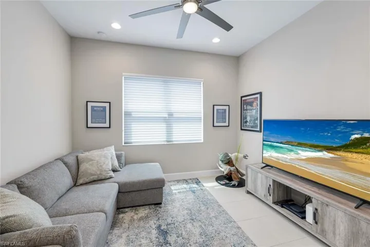 11855 Gardenia Ave, Naples, Florida 34120
