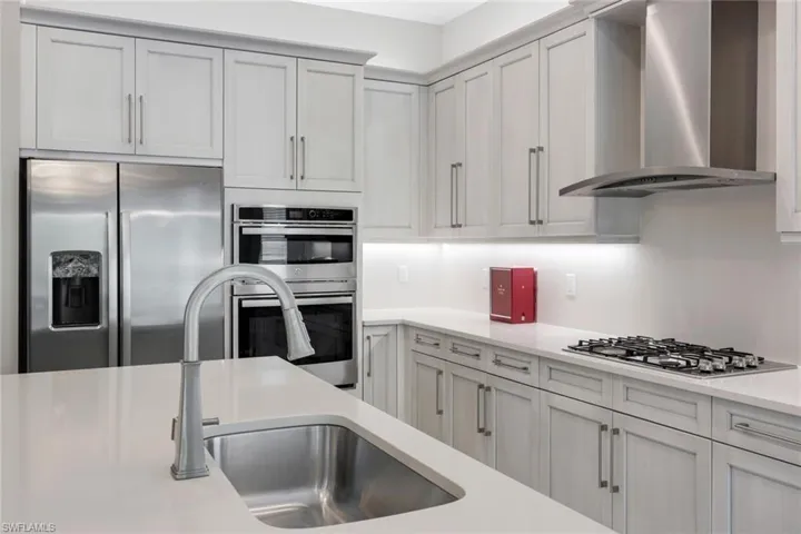 11855 Gardenia Ave, Naples, Florida 34120