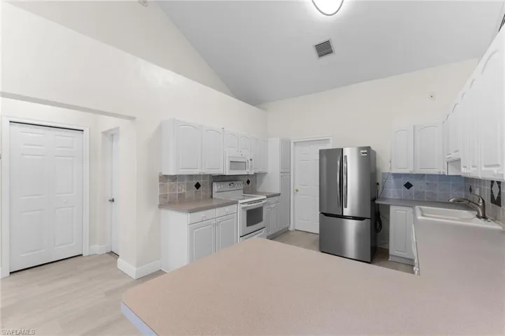 17568  Braddock  RD, Fort Myers, FL 33967