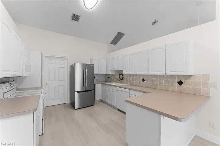 17568  Braddock  RD, Fort Myers, FL 33967
