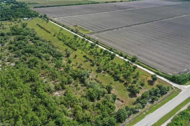 19967  Immokalee  RD, Naples, FL 34120