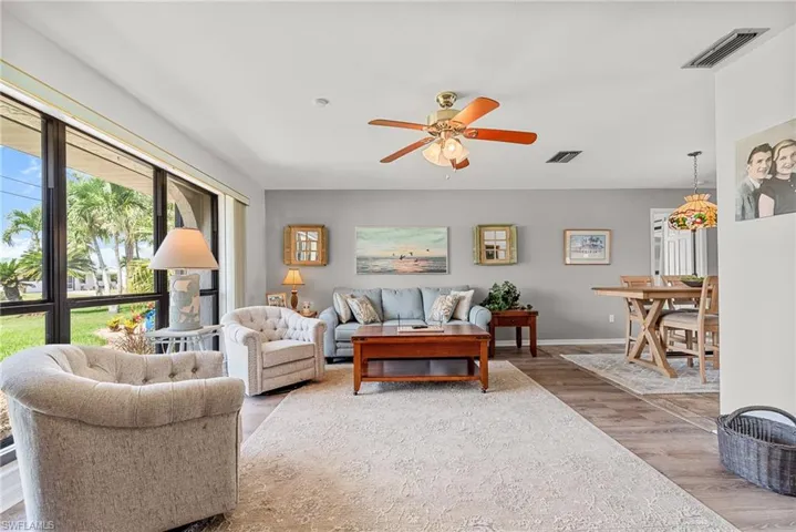 1815 Se 13th Ter, Cape Coral Fl 33990