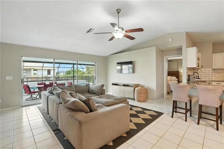 2713 NW 2nd  AVE, Cape Coral, FL 33993