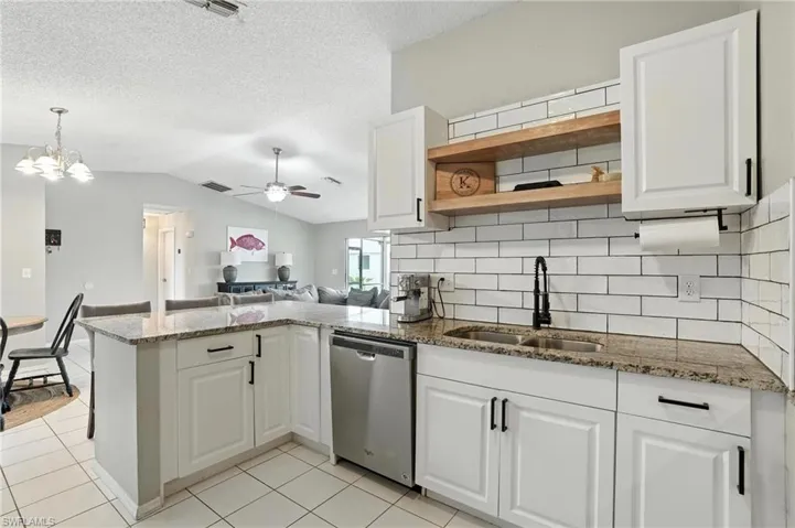 2713 NW 2nd  AVE, Cape Coral, FL 33993