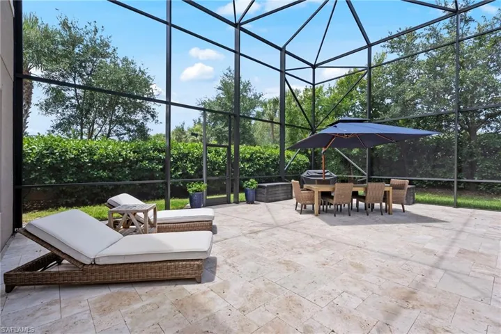 13764  Luna  DR, Naples, FL 34109