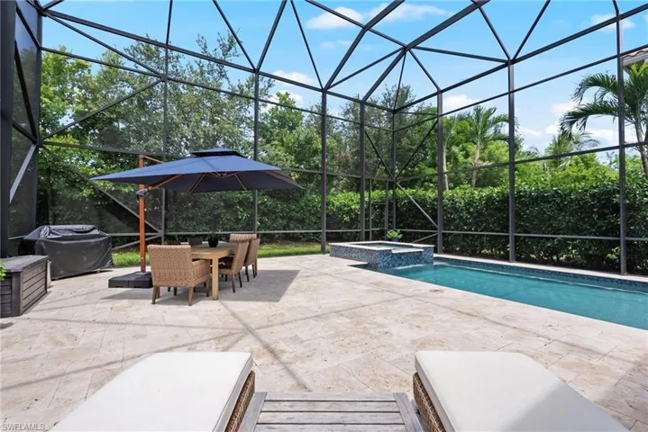13764  Luna  DR, Naples, FL 34109