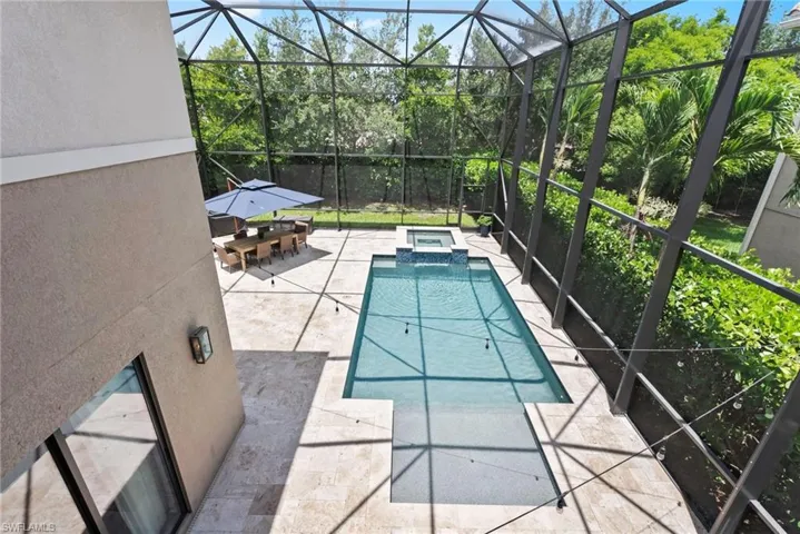 13764  Luna  DR, Naples, FL 34109