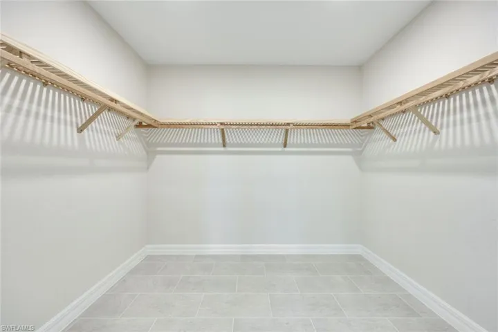 322  Indies W DR, Naples, FL 34114