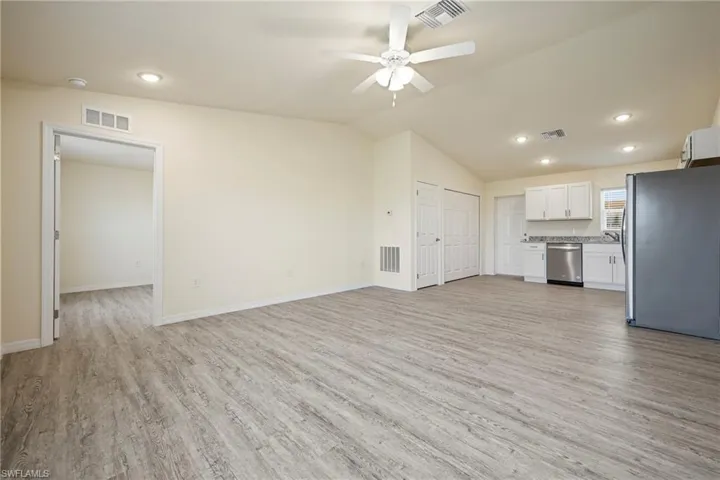 9026 Maywood Cir, Labelle, Florida 33935