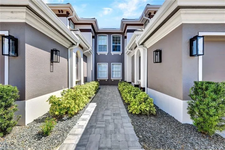 9380  Triana  TER, Fort Myers, FL 33912